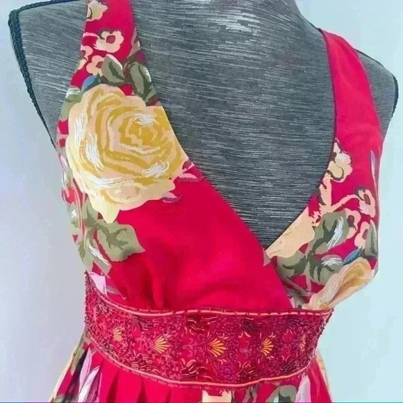 FOREVER 21  FLORAL Y2K MULTICOLORED SLEEVELESS SILKY RED DRESS SIZE SMALL - Picture 3 of 12